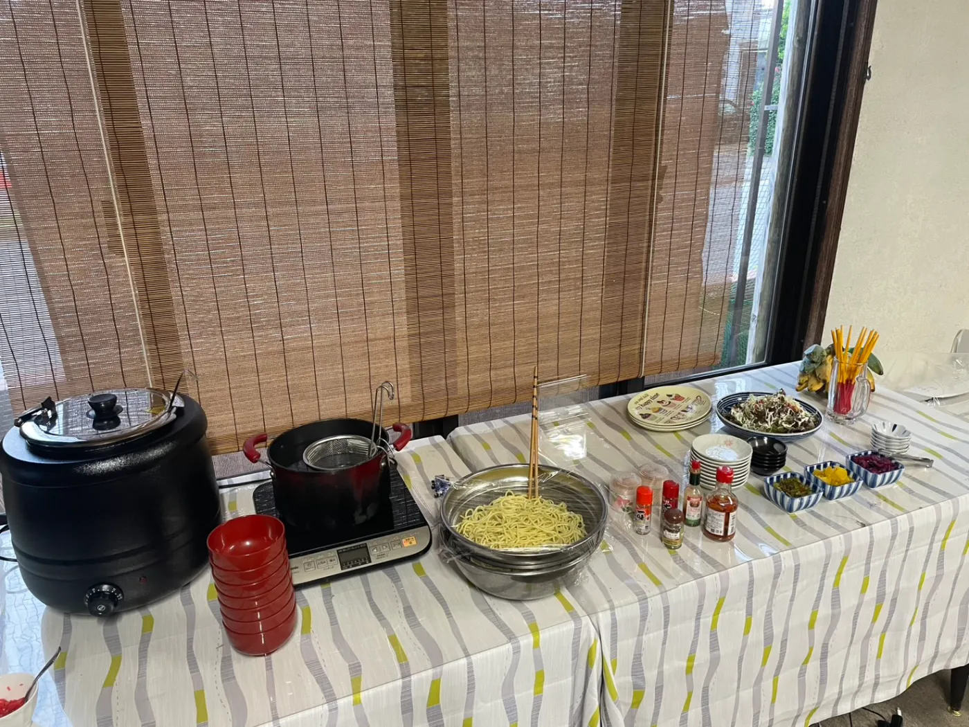 自分で作る八重山そば(日により)